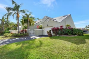 47 N Lakeshore Drive, Hypoluxo, FL 33462 Sold 06/02/25