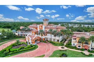 138 SE Rio Casarano, Port Saint Lucie, FL 34984 Sold 02/04/25