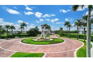 138 SE Rio Casarano, Port Saint Lucie, FL 34984 Sold 02/04/25