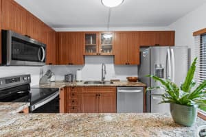 2952 SW 22nd Circle 3d, Delray Beach, FL 33445 Sold 01/30/25