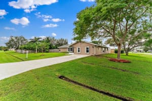 366 SE Galleon Lane, Port Saint Lucie, FL 34983 Sold 06/23/25