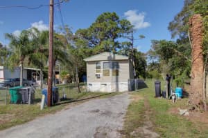 9237 SE 60th Drive, Okeechobee, FL 34974 Sold 01/17/25