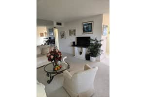 315 Windsor N, West Palm Beach, FL 33417 Sold 06/09/25