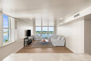 1801 S Flagler Drive 1211, West Palm Beach, FL 33401 - MLS#R11036823