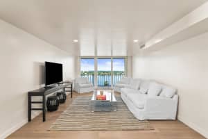 1801 Flagler Drive, West Palm Beach, FL 33401 - MLS#R11036823