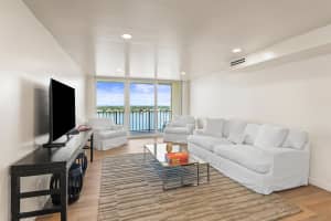 1801 Flagler Drive, West Palm Beach, FL 33401 - MLS#R11036823