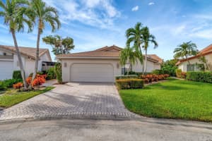 5775 Lakeview Mews Place, Boynton Beach, FL 33437 Sold 04/01/25