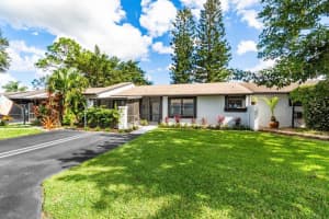 35 Mahoris Dr. Drive, Royal Palm Beach, FL 33411 Sold 01/28/25