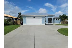 213 NE Sagamore Terrace NE, Port Saint Lucie, FL 34953 - MLS#R11036892