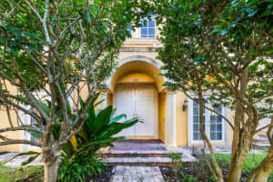 405 NE 69th Circle, Boca Raton, FL 33487 Sold 02/06/25
