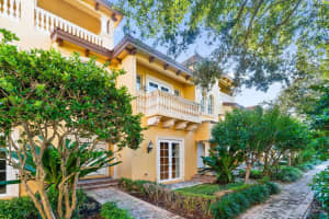 405 NE 69th Circle, Boca Raton, FL 33487 Sold 02/06/25