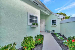 3 Dorchester Circle, Palm Beach Gardens, FL 33418 Sold 08/29/25