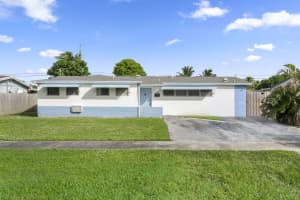 5720 Parke Avenue, West Palm Beach, FL 33407 Sold 01/10/25