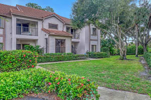1143 Duncan Circle 203, Palm Beach Gardens, FL 33418 Sold 12/16/24