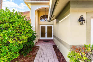 12361 Divot Drive, Boynton Beach, FL 33437 Sold 01/10/25