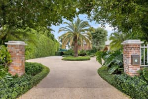 690 Island Drive, Palm Beach, FL 33480 Sold 06/12/25