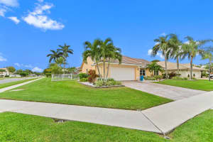 7148 Brickyard Circle, Lake Worth, FL 33467 Sold 12/18/24