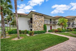 620 Greensward Lane 104-Ks, Delray Beach, FL 33445 Sold 04/04/25