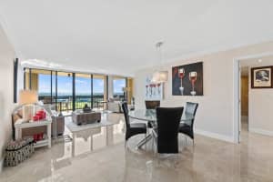 2400 Presidential Way 1906, West Palm Beach