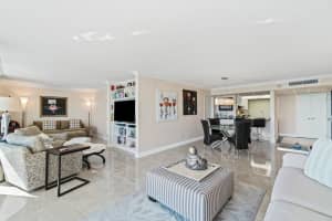 2400 Presidential Way 1906, West Palm Beach, FL 33401 - MLS#R11037053