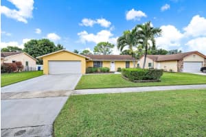 208 Bobwhite Road, Royal Palm Beach, FL 33411 Sold 02/11/25