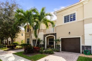 6120 SE Portofino Circle, Hobe Sound, FL 33455 Sold 06/18/25