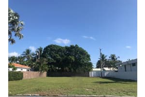 209 Santa Lucia Drive, West Palm Beach, FL 33405 Sold 01/24/25