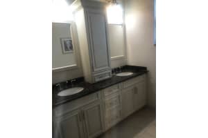 741 Bayshore Drive 1phw, Fort Lauderdale, FL 33304 Sold 03/14/25