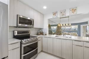 3654 Via Poinciana 603, Lake Worth, FL 33467 Sold 01/24/25