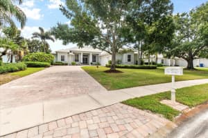 105 King Fisher Way, Sebastian, FL 32958 Sold 03/14/25