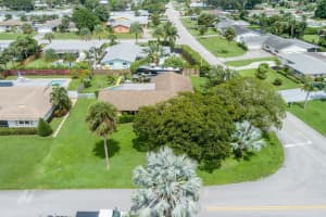 3837 Carnation Circle S, Palm Beach Gardens, FL 33410 Sold 01/15/25