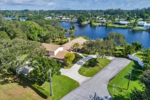 1501 Langford Drive, Lake Clarke Shores, FL 33406 Sold 01/22/25