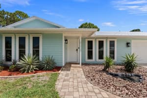566 SW Fairview Avenue, Port Saint Lucie, FL 34983 Sold 12/20/24