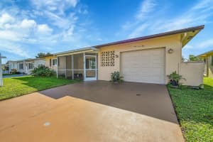 6950 NW 11th Street, Margate, FL 33063 Sold 03/10/25