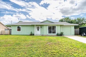 452 SW David Terrace, Port Saint Lucie, FL 34953 Sold 12/19/24