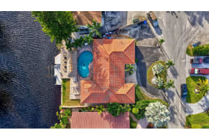 5820 NE 14th Road, Fort Lauderdale, FL 33334 Sold 04/15/25