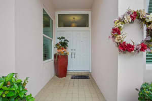 5034 SE Inkwood Way, Hobe Sound, FL 33455 Sold 01/29/25