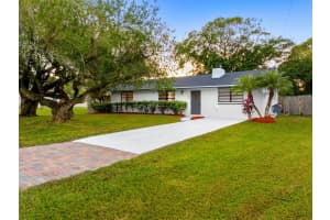 6103 Sunset Boulevard, Fort Pierce, FL 34982 Sold 12/31/24