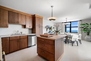 3456 S Ocean Boulevard 801, Palm Beach, FL 33480 Sold 09/12/25