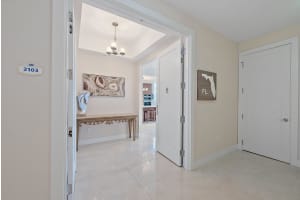 1 Water Club Way 2103, North Palm Beach, FL 33408 Sold 08/11/25