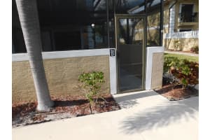 1482 N Lawnwood Circle 31d, Fort Pierce, FL 34950 Sold 04/09/25