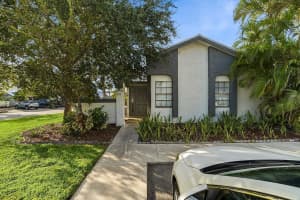 210 SW Sterret Circle, Port Saint Lucie, FL 34953 Sold 12/26/24