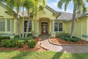 4001 NW Willow Creek Drive, Jensen Beach, FL 34957 Sold 12/23/24