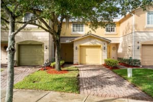 320 SE Bloxham Way, Stuart, FL 34997 Sold 01/23/25