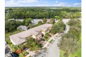 320 SE Bloxham Way, Stuart, FL 34997 Sold 01/23/25
