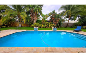 660 SW 75th Terrace, Plantation, FL 33317 Sold 05/30/25