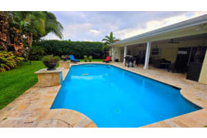 660 SW 75th Terrace, Plantation, FL 33317 Sold 05/30/25