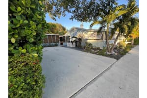 214 2nd Avenue N, Lake Worth Beach, FL 33460 Sold 03/31/25