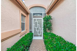 9570 Harbour Lake Circle, Boynton Beach, FL 33437 Sold 01/03/25