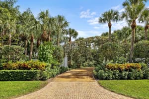 475 S Beach Road, Jupiter Island, FL 33455 Sold 11/10/25